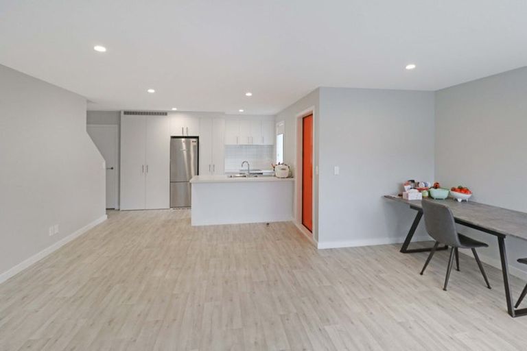 Photo of property in 7/60 Broderick Road, Johnsonville, Wellington, 6037