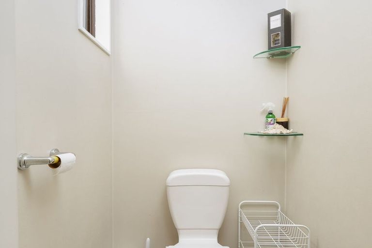 Photo of property in 69 High Street, Waimate, 7924