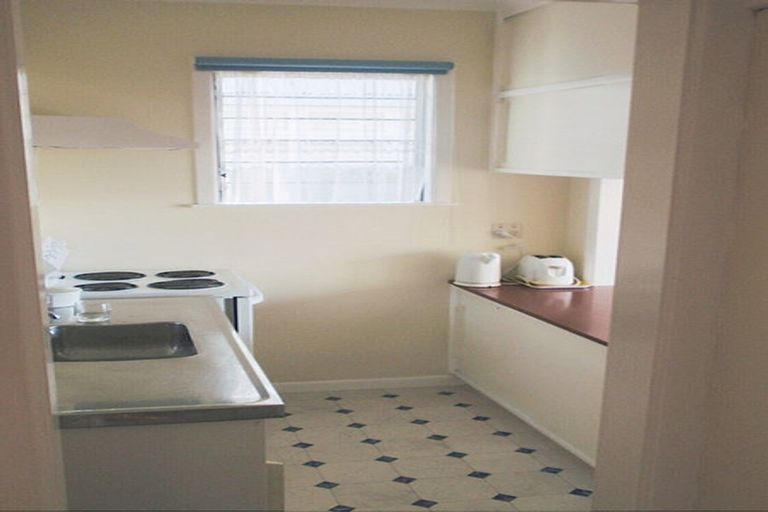 Photo of property in 4/51 Austin Street, Mount Victoria, Wellington, 6011