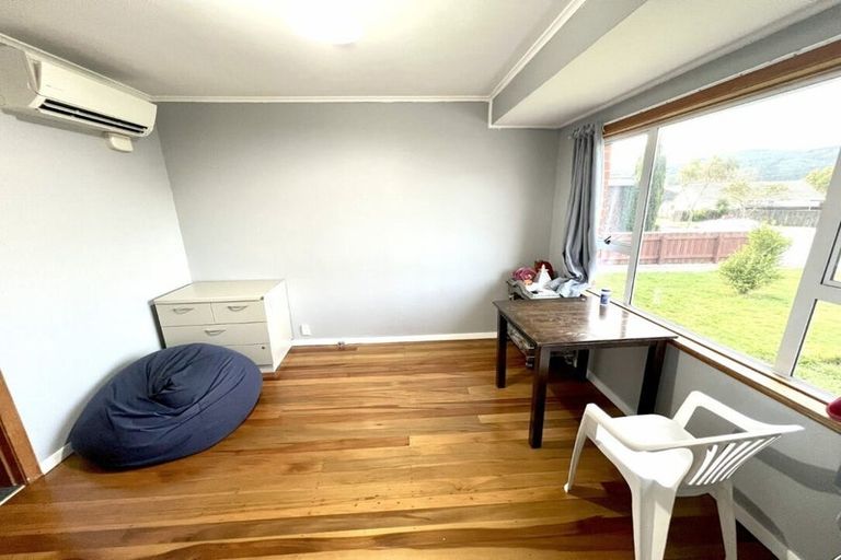 Photo of property in 5 Milton Street, Trentham, Upper Hutt, 5018