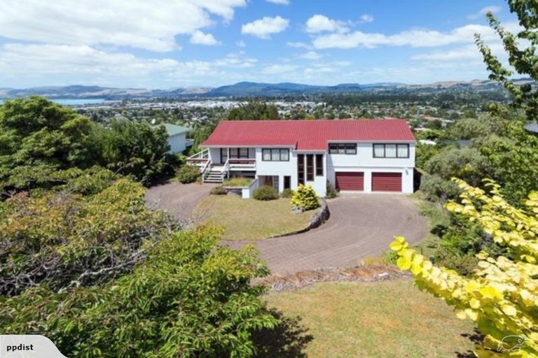 Photo of property in 23 Russell Crescent, Western Heights, Rotorua, 3015