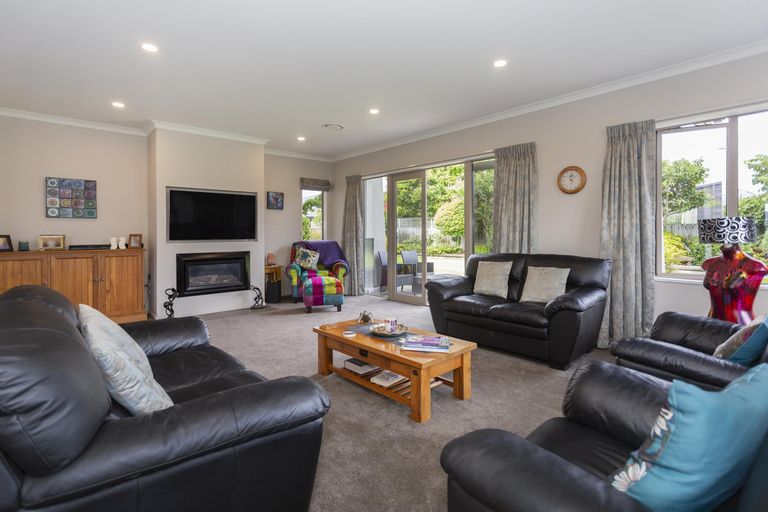Photo of property in 12 North Ridge Drive, Oamaru North, Oamaru, 9400