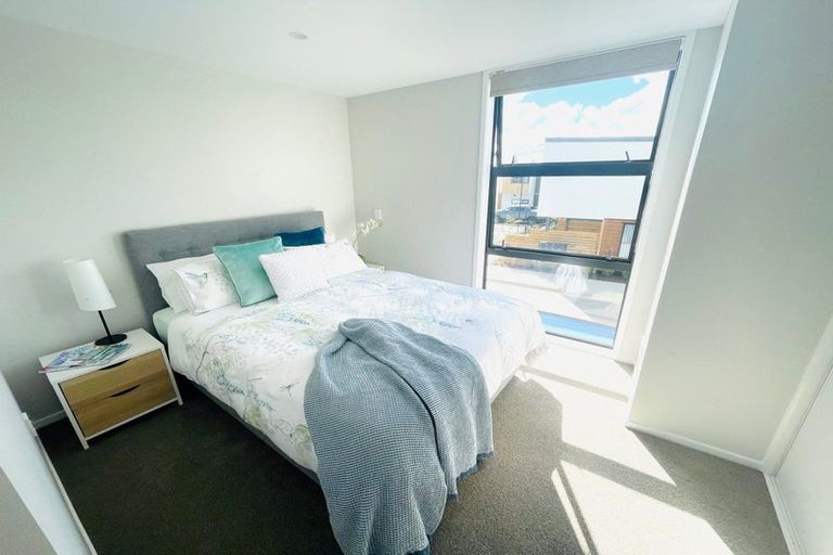 Photo of property in 2/19 Parson Lane, Papatoetoe, Auckland, 2025