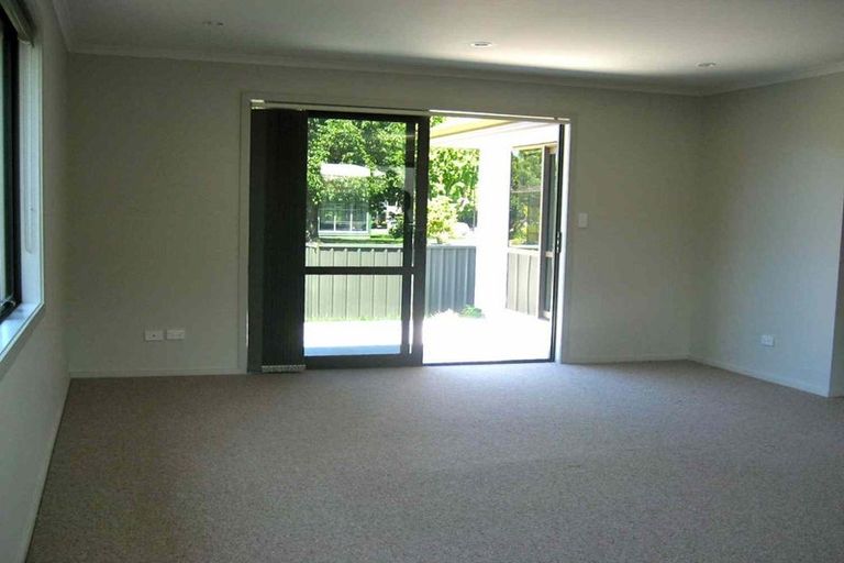 Photo of property in 25a Church Road, Taradale, Napier, 4112