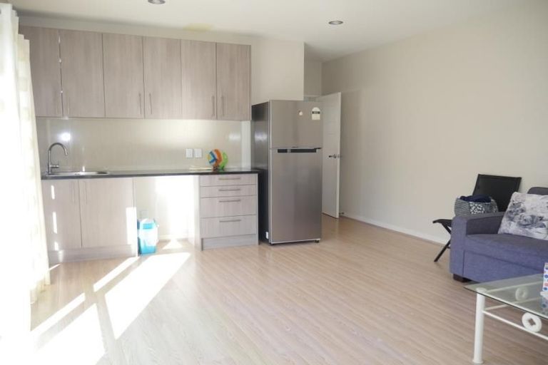Photo of property in 8c Castleton Drive, Howick, Auckland, 2014