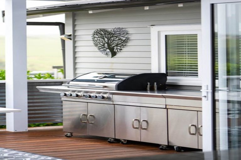 Photo of property in 53 Ocean Breeze Drive, Waihi Beach, 3611