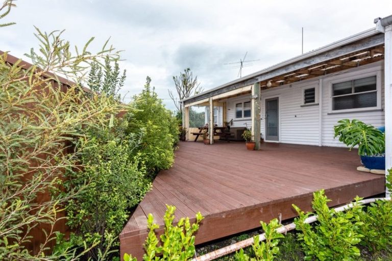 Photo of property in 6 Ida Road, Outer Kaiti, Gisborne, 4010