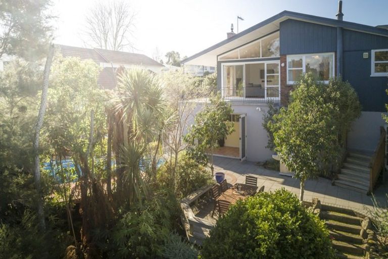 Photo of property in 7 Riverview Terrace, Fairfield, Hamilton, 3214