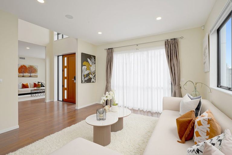 Photo of property in 108 San Valentino Drive, Henderson, Auckland, 0612