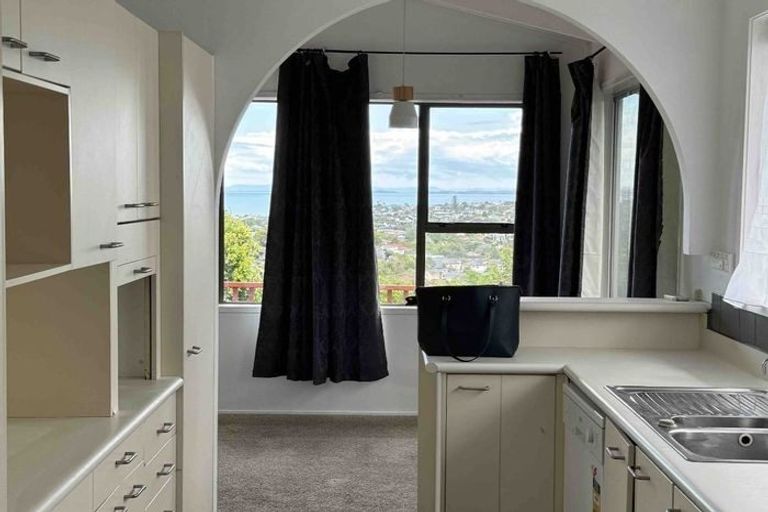 Photo of property in 741 East Coast Road, Browns Bay, Auckland, 0630