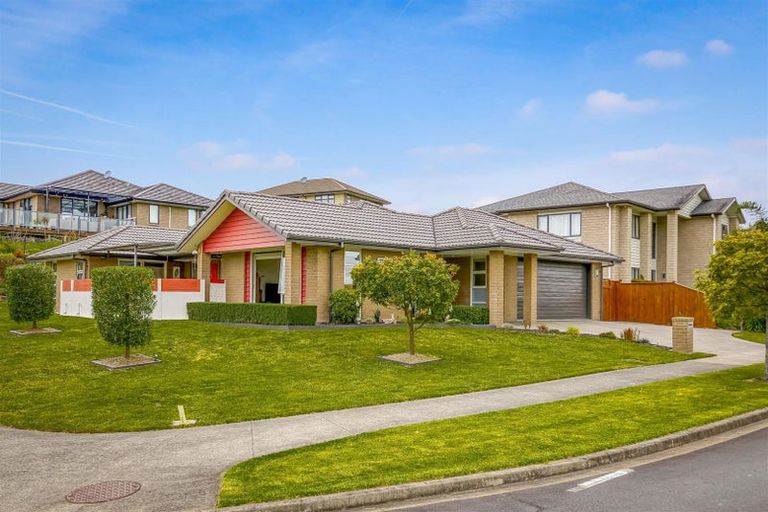 Photo of property in 39 Ridgedale Road, Silverdale, 0932