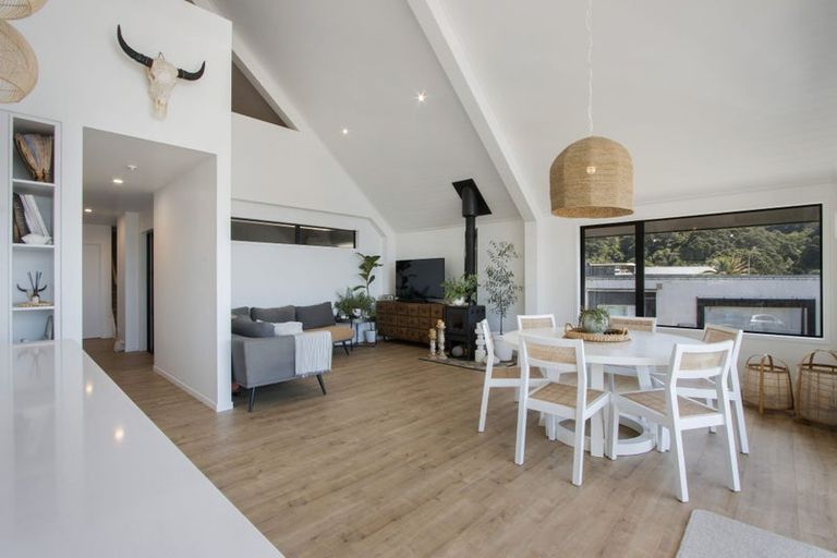 Photo of property in 10b Beach Road, Waihi Beach, 3611