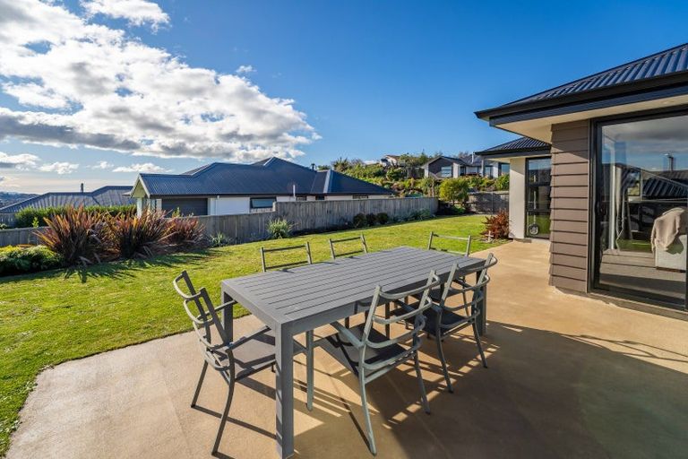 Photo of property in 32 Katania Heights, Brightwater, 7022