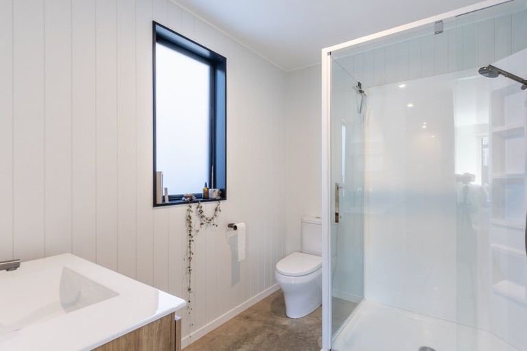 Photo of property in 9 Kaiwaru Place, Waikanae, 5036