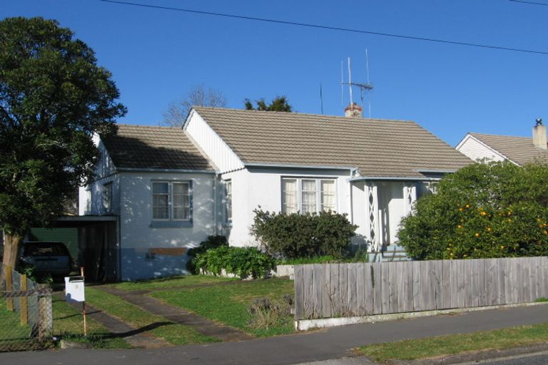Photo of property in 2 Freyberg Street, Hamilton East, Hamilton, 3216