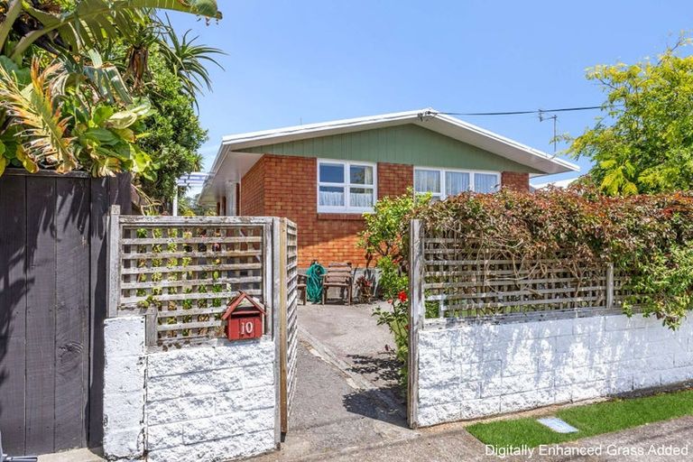 Photo of property in 10 Vogel Street, Fitzroy, New Plymouth, 4312