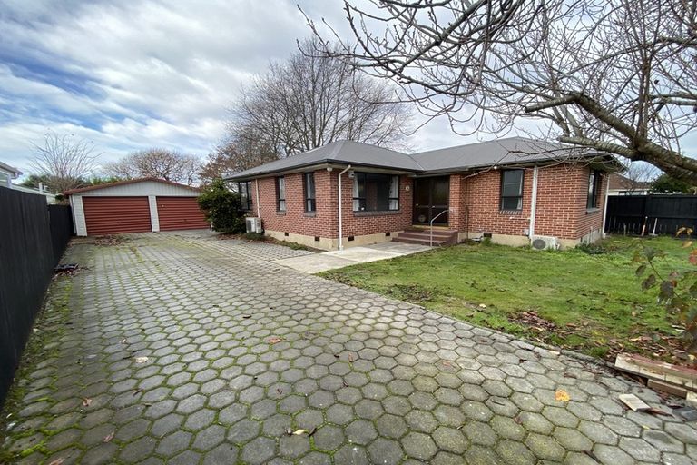 Photo of property in 254 Westminster Street, Mairehau, Christchurch, 8013