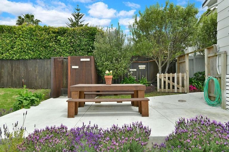 Photo of property in 1251 Whangaparaoa Road, Gulf Harbour, Whangaparaoa, 0930