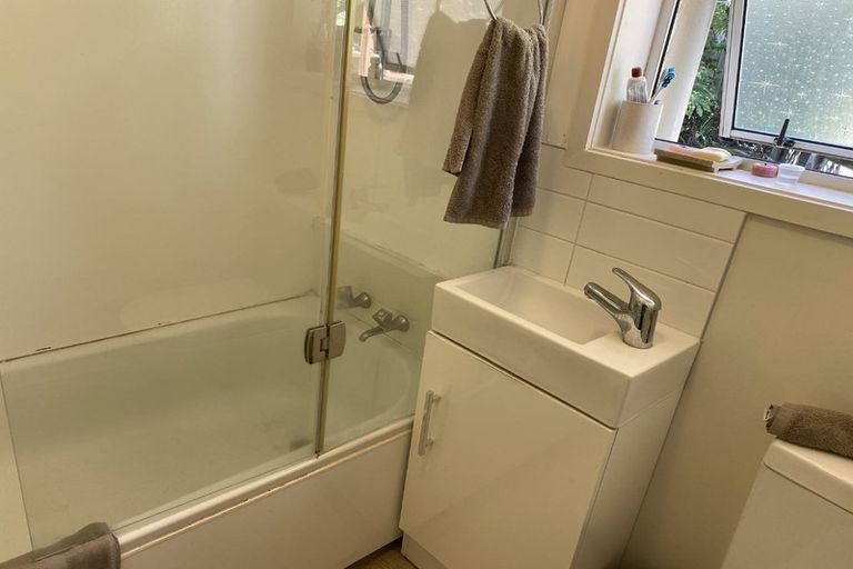 Photo of property in 3/28 Morton Avenue, Forrest Hill, Auckland, 0620