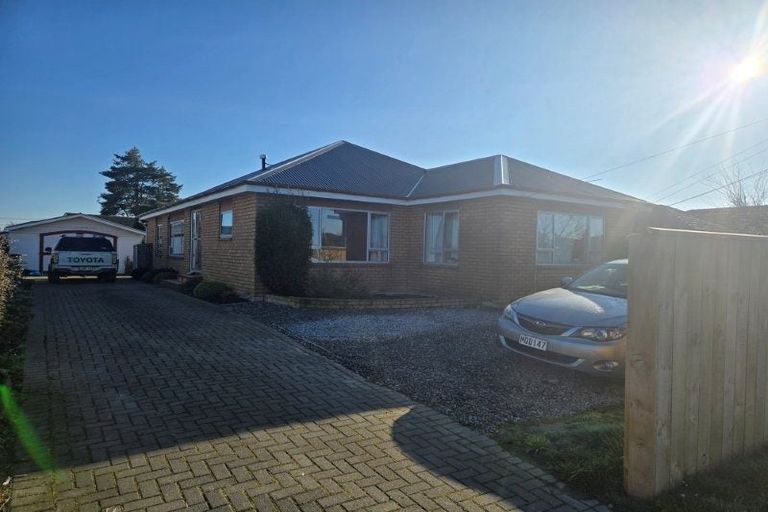 Photo of property in 35 Ranger Street, Mairehau, Christchurch, 8052