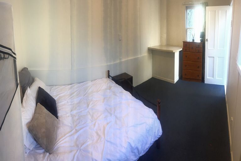 Photo of property in 34 Bank Street, North East Valley, Dunedin, 9010