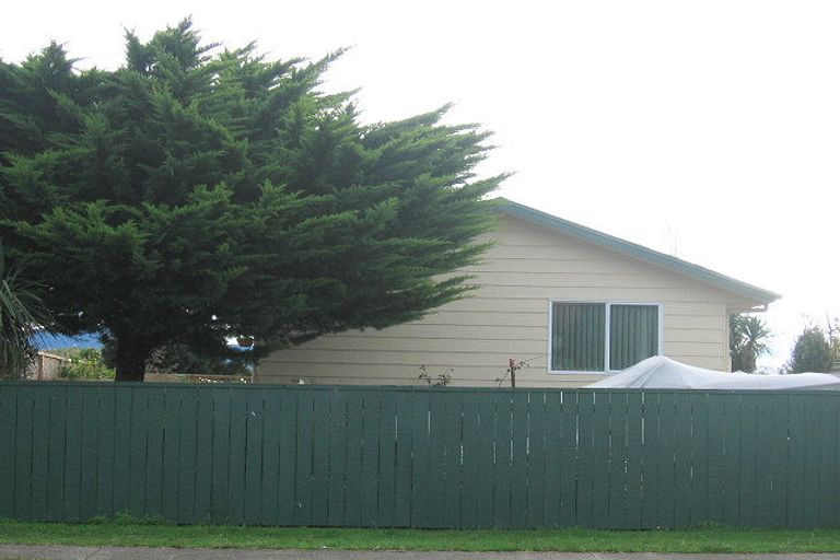 Photo of property in 14 Palmer Court, Paraparaumu, 5032