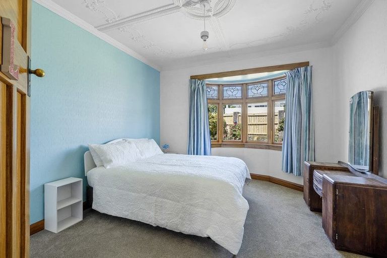 Photo of property in 47 Waiwaka Terrace, Strandon, New Plymouth, 4312