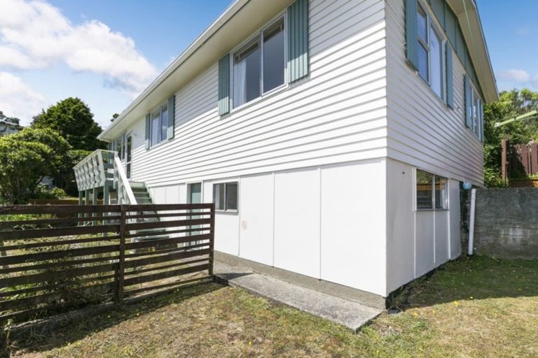 Photo of property in 40a Prospect Terrace, Johnsonville, Wellington, 6037