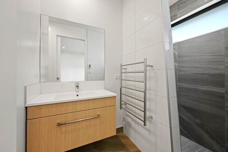 Photo of property in 5 Batten Drive, Flagstaff, Hamilton, 3210