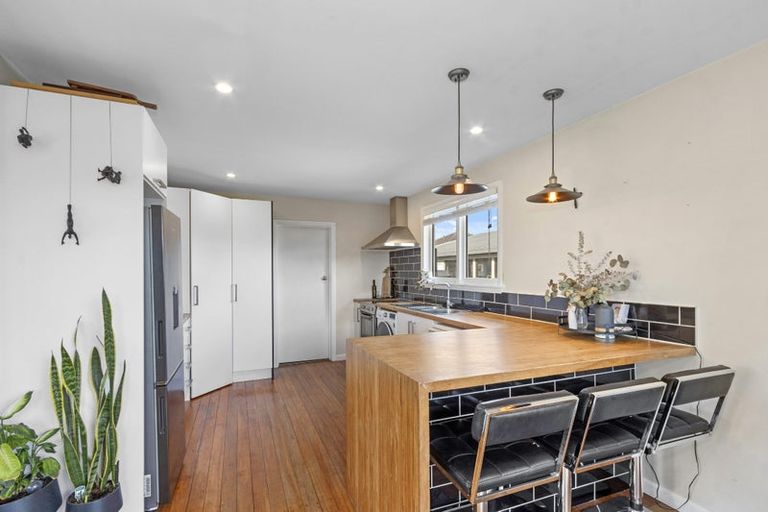 Photo of property in 1/2 Moreland Avenue, Papanui, Christchurch, 8053