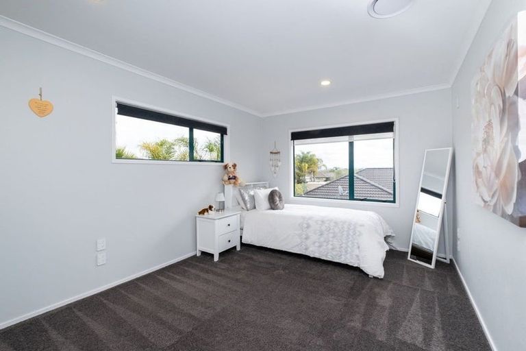 Photo of property in 20 Russell Robertson Drive, Havelock North, 4130