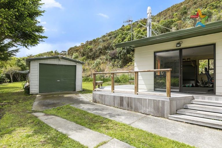 Photo of property in 199 Coast Road, Wainuiomata, 5373