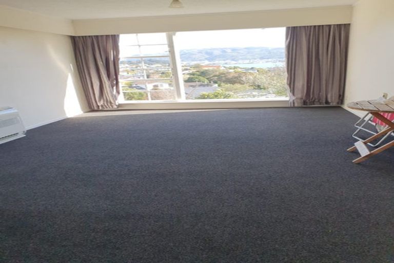 Photo of property in 20 Tweed Road, Papakowhai, Porirua, 5024