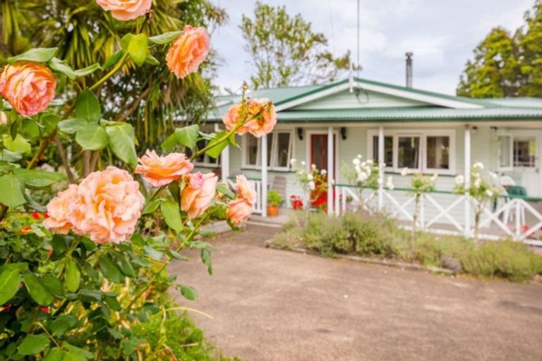 Photo of property in 45 Taylor Road, Waimauku, 0882