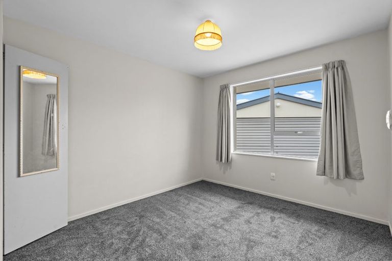 Photo of property in 6 Thompsons Road, Belfast, Christchurch, 8051