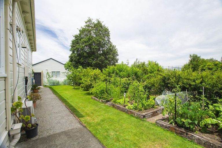 Photo of property in 8 Domett Street, Whataupoko, Gisborne, 4010