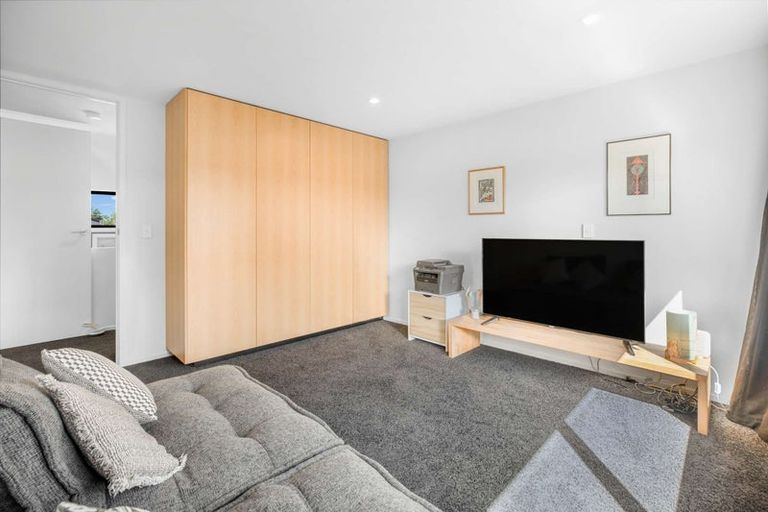 Photo of property in 53a Edward Avenue, Edgeware, Christchurch, 8013