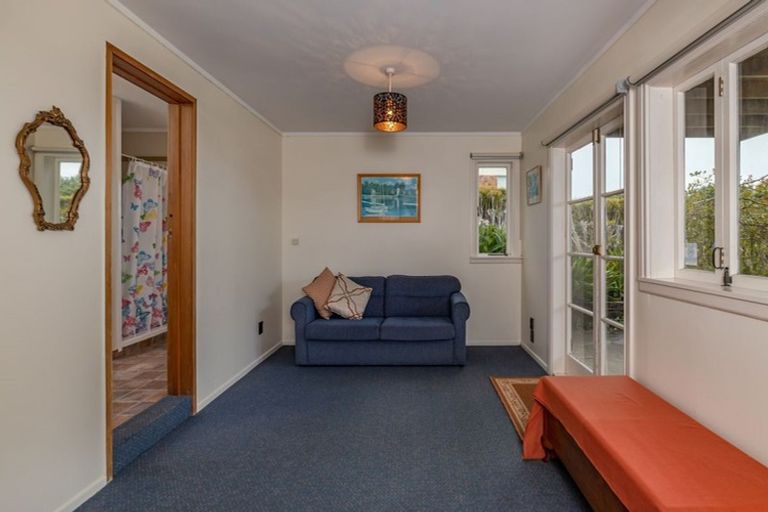 Photo of property in 16 Berghan Road, Coopers Beach, 0420