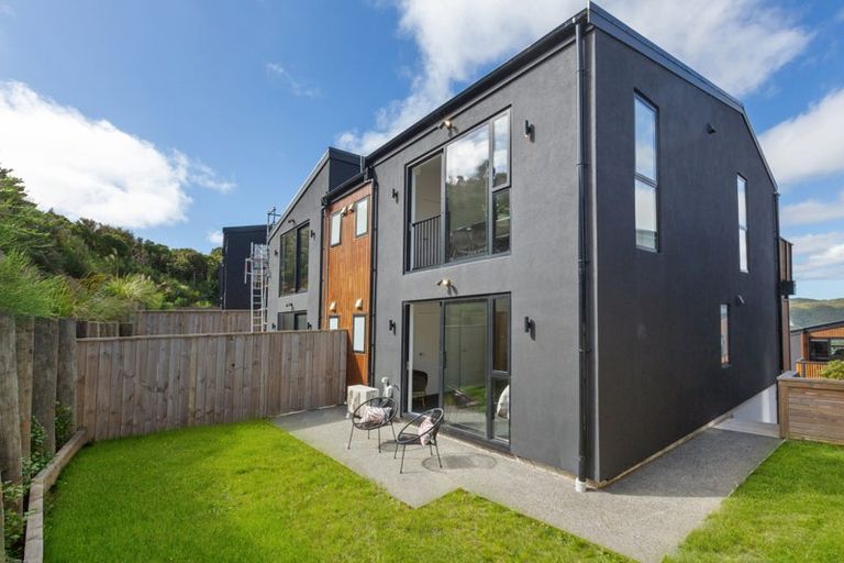Photo of property in 7 Stockden Place, Karori, Wellington, 6012
