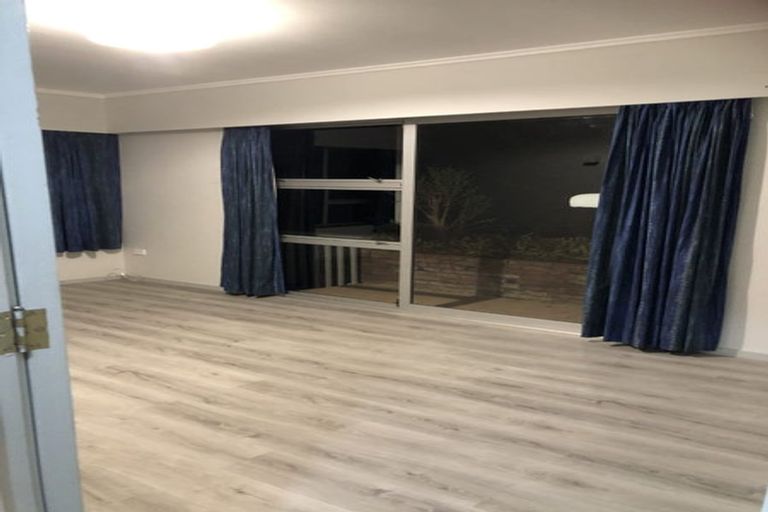 Photo of property in 56 Scott Road, Stanmore Bay, Whangaparaoa, 0932