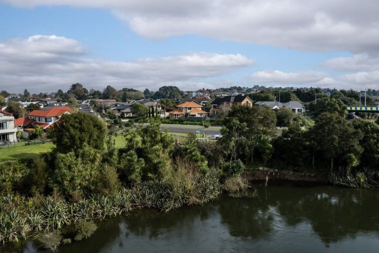 Photo of property in 57 Delamare Road, St Andrews, Hamilton, 3200