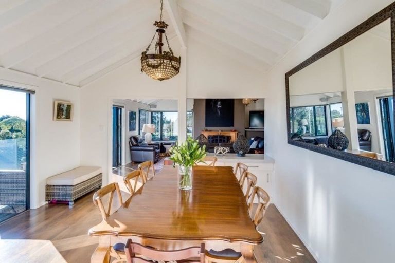 Photo of property in 194 Durham Drive, Havelock North, 4130