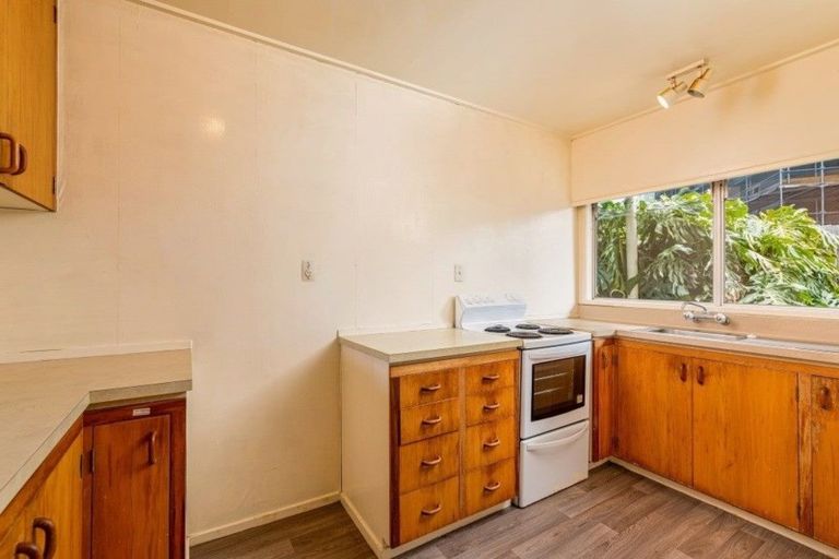 Photo of property in 8/23b Hillsborough Road, Hillsborough, Auckland, 1042