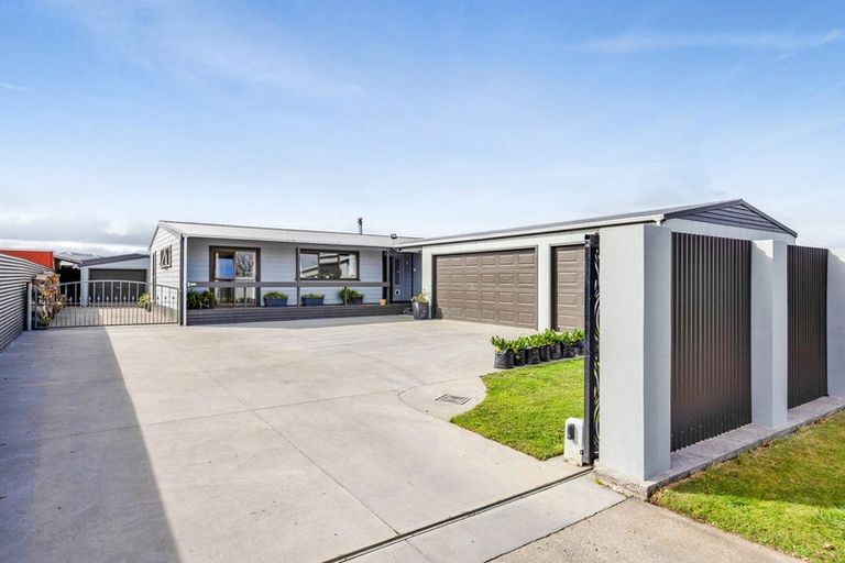 Photo of property in 22 Fantham Street, Hawera, 4610