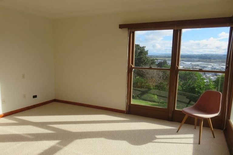 Photo of property in 18 Coleman Terrace, Hospital Hill, Napier, 4110