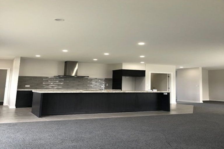 Photo of property in 18 Rangataiki Place, Awatoto, Napier, 4110