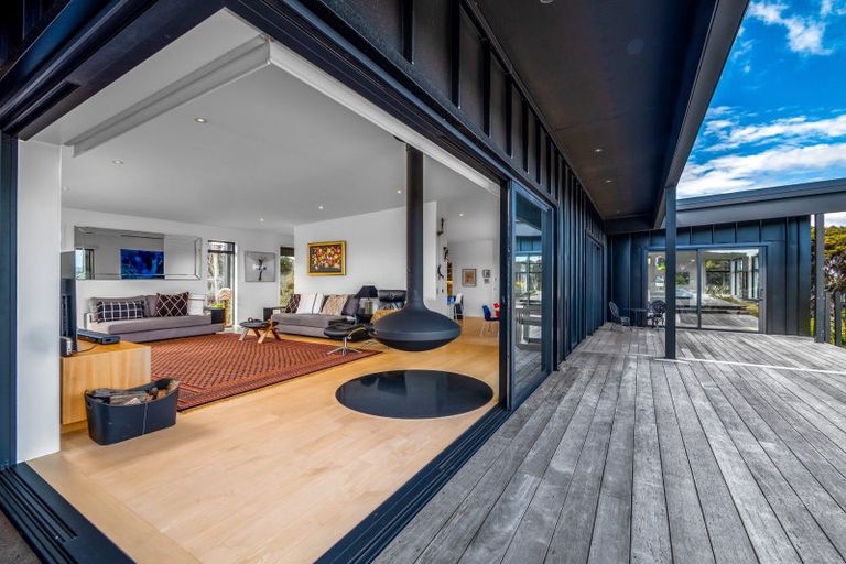 Photo of property in 58 Te Akau Drive, Russell, 0272