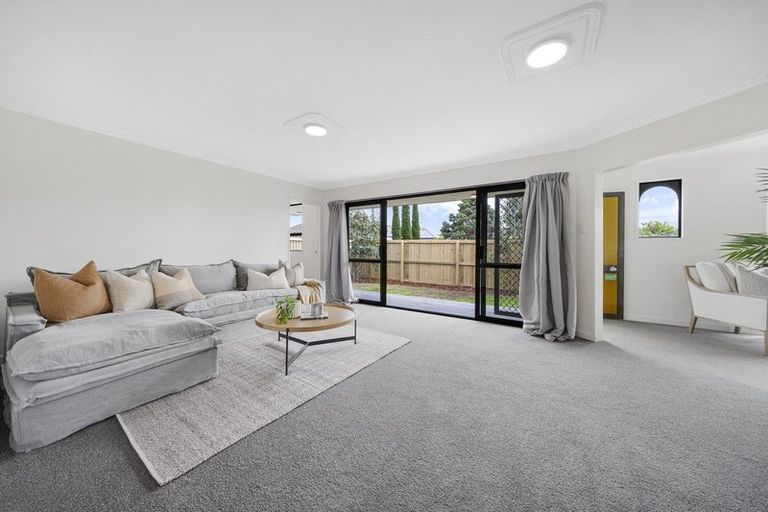 Photo of property in 2a Barclay Place, Burwood, Christchurch, 8061