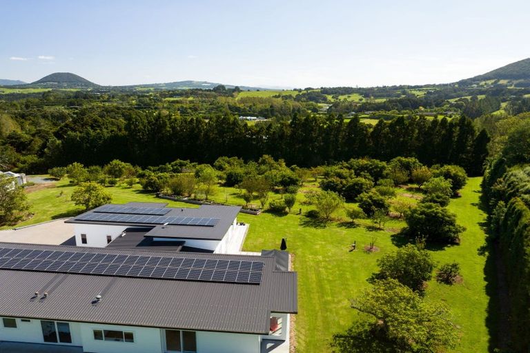 Photo of property in 150 Cemetery Road, Maunu, Whangarei, 0179