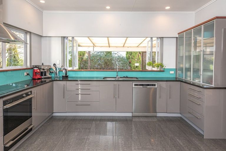 Photo of property in 9 Tregarth Street, Saint Johns Hill, Whanganui, 4501